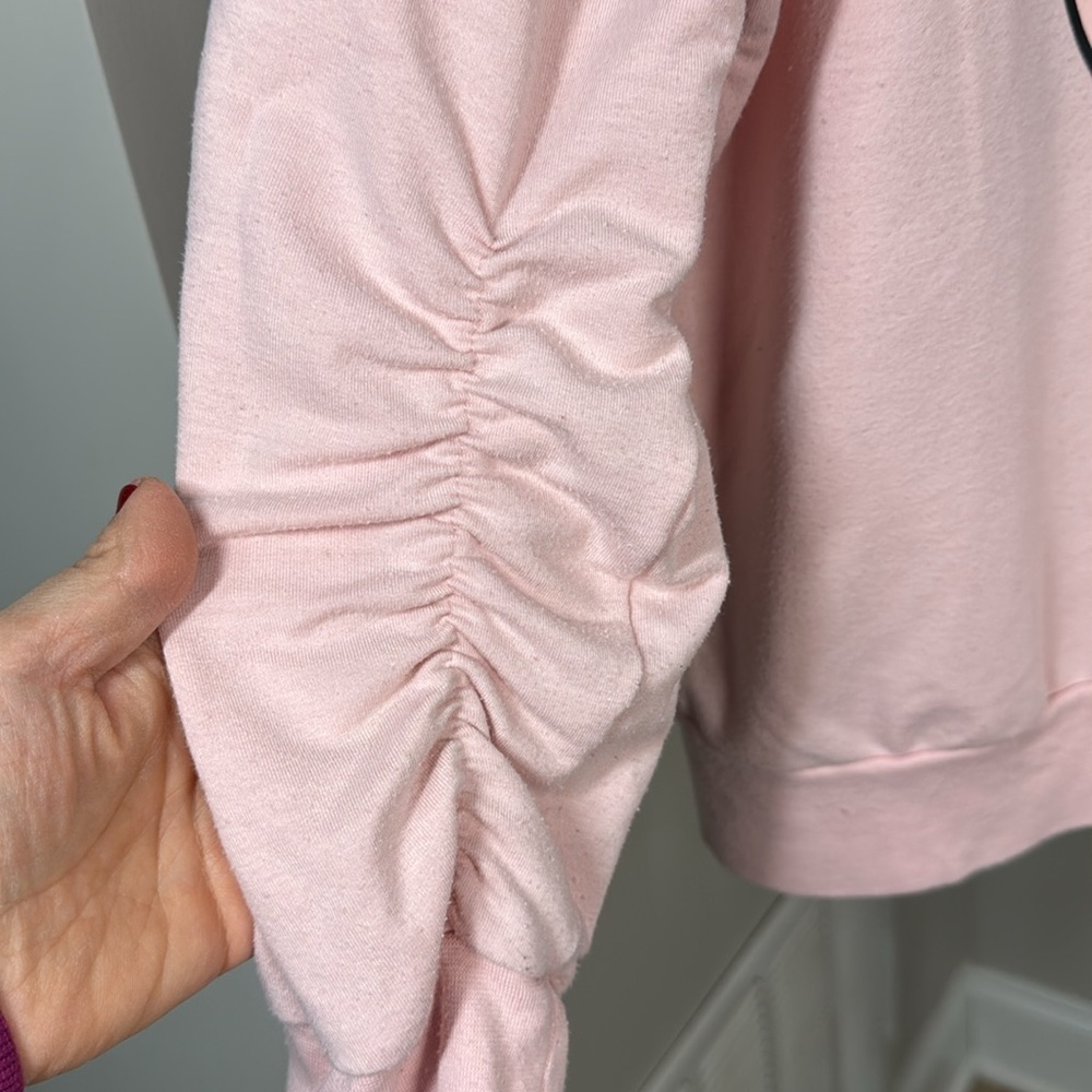 Converse pink sweater lightweight converse star logo on the front size L 12/13yr - Picture 4 of 5